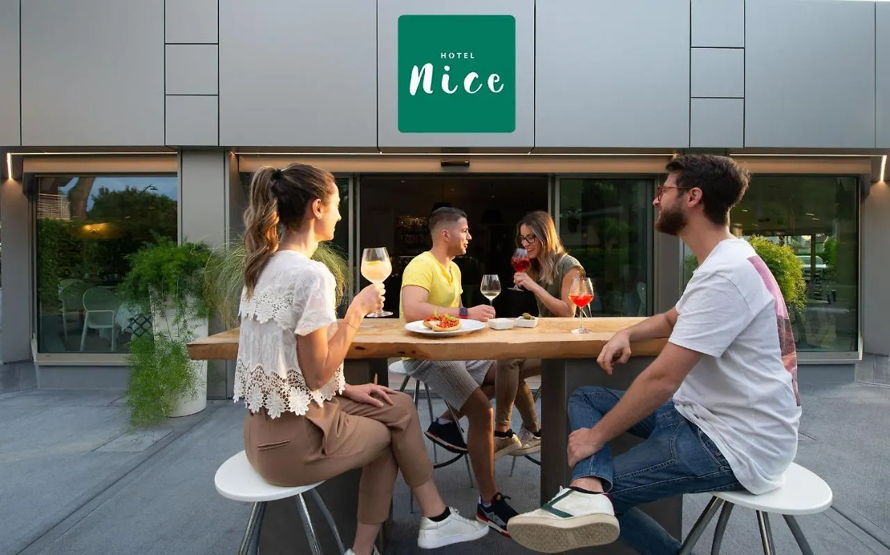 Nice Hotel Bibione 3*,  Italia